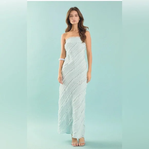 ENDLESS ROSE STRAPLESS RUFFLED MAXI DRESS π©΅π - Picture 1 of 5